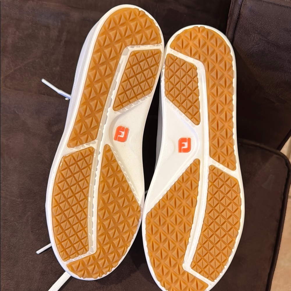 FootJoy White Leather Golf Sneakers - Picture 4 of 4
